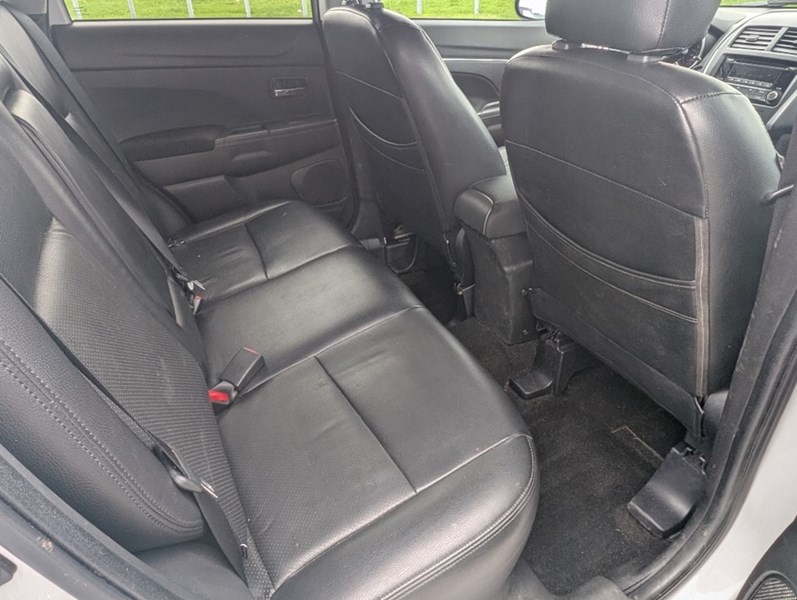 2014 Mitsubishi RVR 2WD 4dr  SE