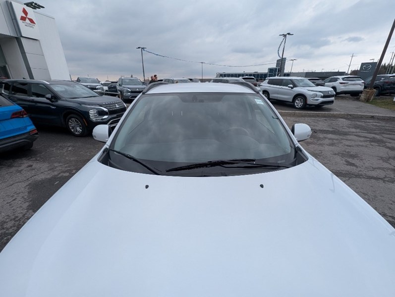 2023 Mitsubishi RVR SEL AWC