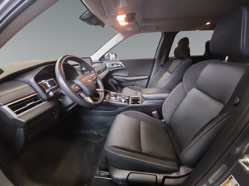 2024 Mitsubishi Outlander SE S-AWC