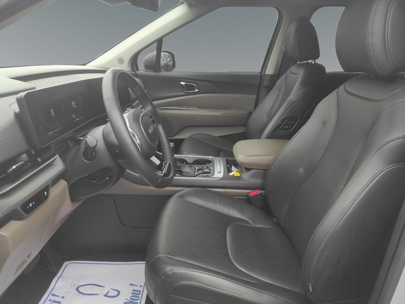 2025 Kia Carnival EX FWD