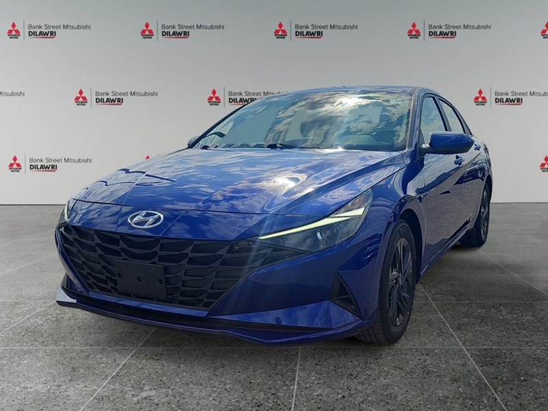 2022 Hyundai Elantra Preferred IVT