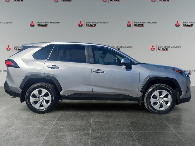 2025 Toyota RAV4 LE AWD