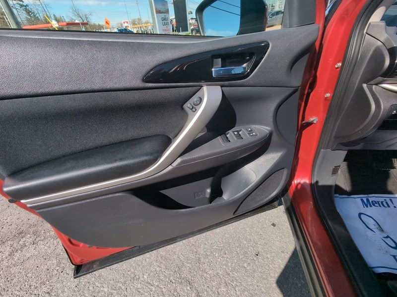 2022 Mitsubishi Eclipse Cross SE S-AWC *Ltd Avail*