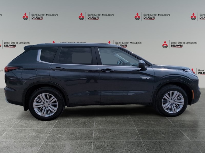 2025 Mitsubishi Outlander Plug-In Hybrid LE S-AWC