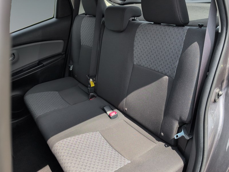 2017 Toyota Yaris 5dr HB Auto LE