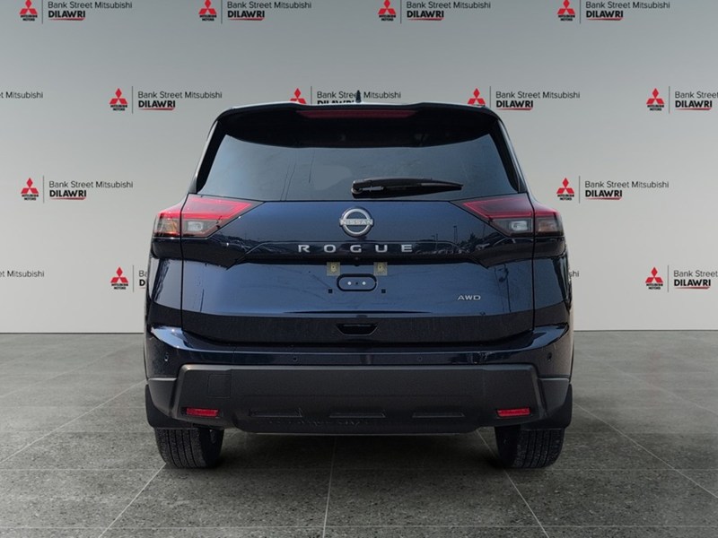 2025 Nissan Rogue AWD Midnight Edition