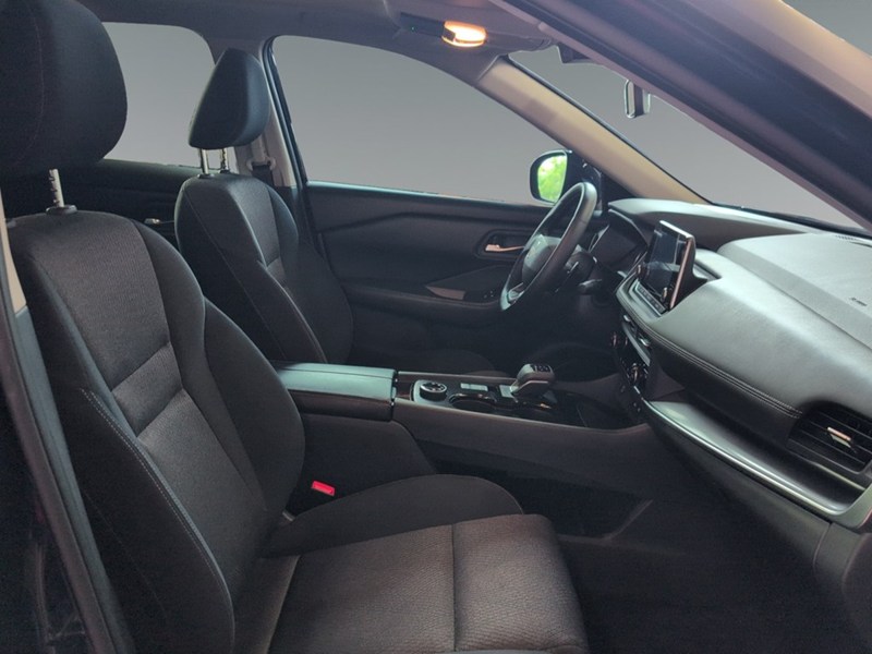 2025 Nissan Rogue AWD Midnight Edition