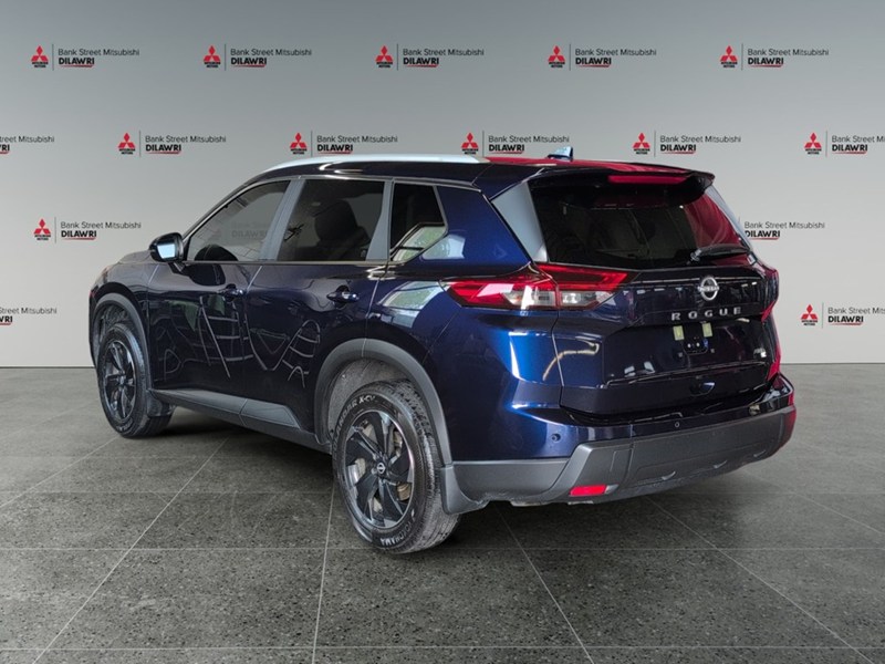 2025 Nissan Rogue AWD Midnight Edition