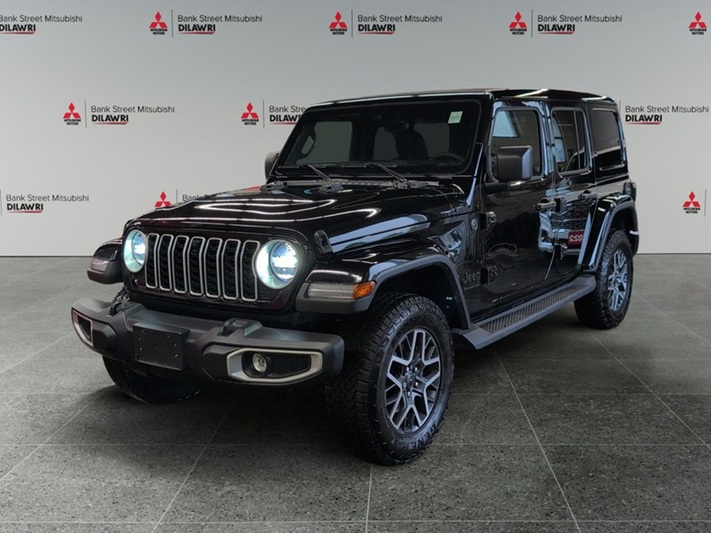 2025 Jeep Wrangler Sahara 4 Door 4x4/LOADED with one touch SKYTOP!
