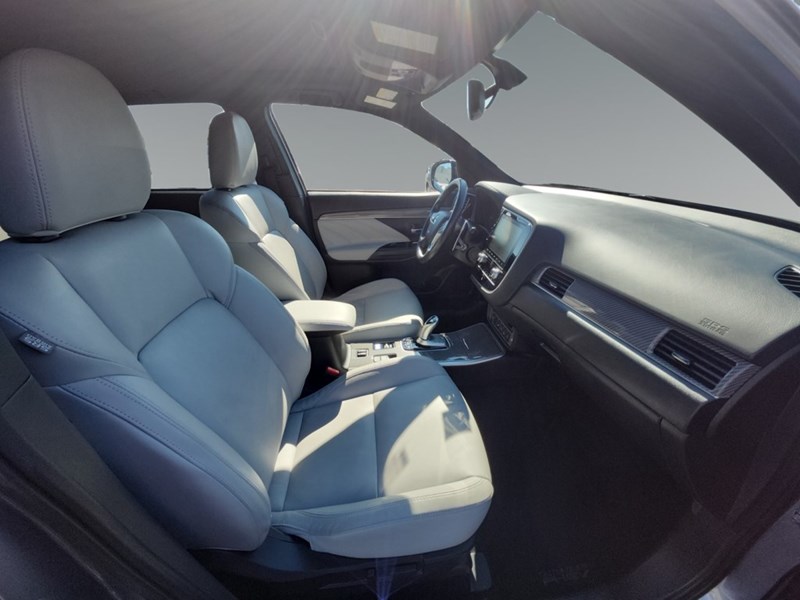 2021 Mitsubishi Outlander Plug-In Hybrid SEL S-AWC