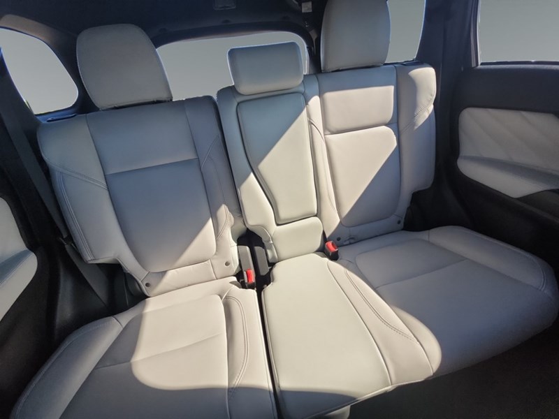 2021 Mitsubishi Outlander Plug-In Hybrid SEL S-AWC