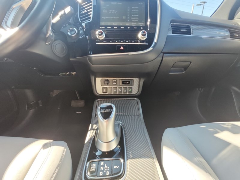 2021 Mitsubishi Outlander Plug-In Hybrid SEL S-AWC