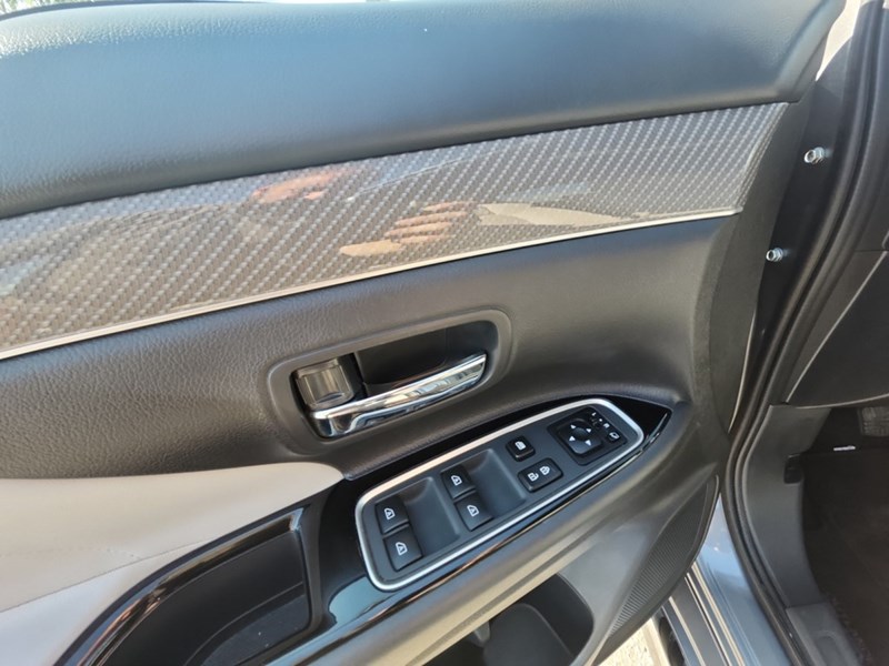 2021 Mitsubishi Outlander Plug-In Hybrid SEL S-AWC