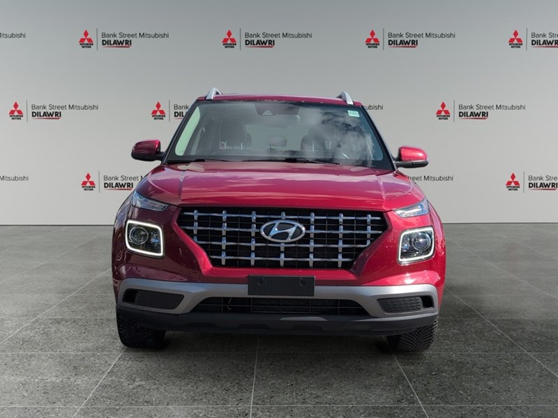 2020 Hyundai Venue Ultimate w/Black Interior IVT