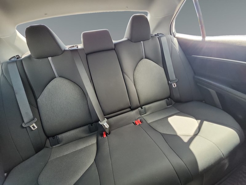 2023 Toyota Camry Hybrid Hybrid LE Auto