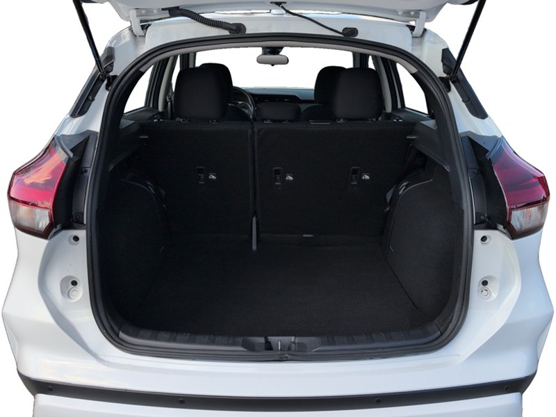 2024 Nissan Kicks S FWD