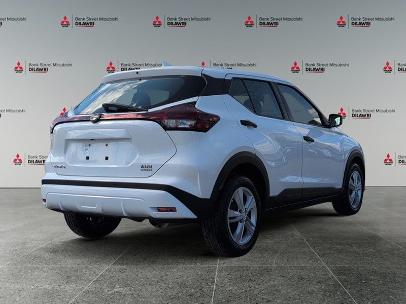 2024 Nissan Kicks S FWD