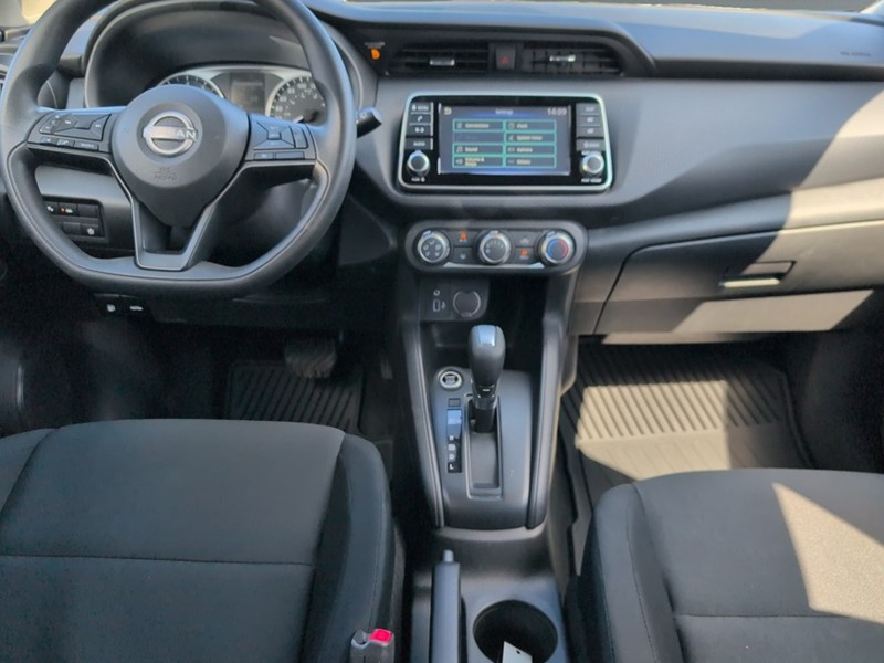 2024 Nissan Kicks S FWD