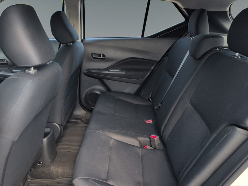 2024 Nissan Kicks S FWD