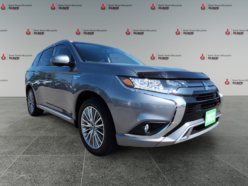 2022 Mitsubishi Outlander Plug-In Hybrid LE S-AWC