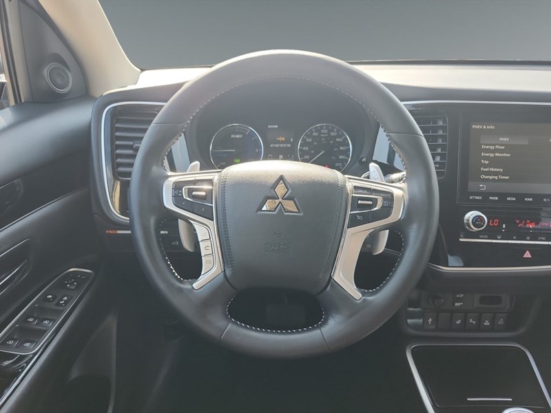 2022 Mitsubishi Outlander Plug-In Hybrid LE S-AWC