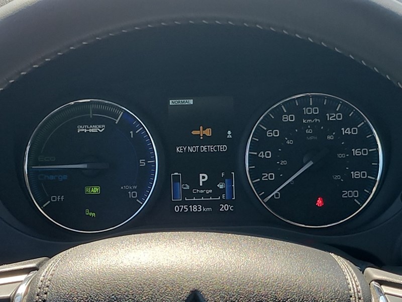 2022 Mitsubishi Outlander Plug-In Hybrid LE S-AWC