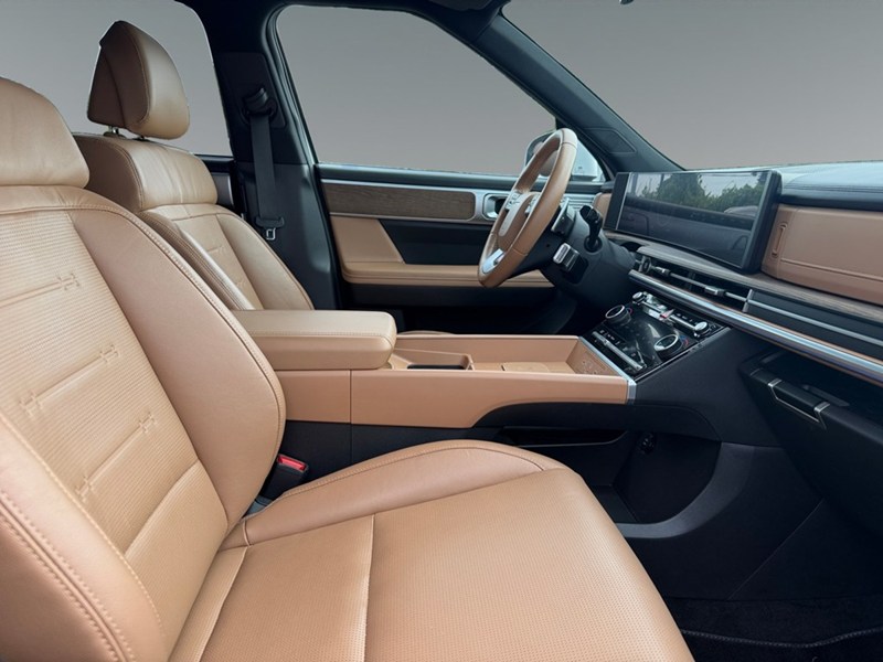 2025 Hyundai Santa Fe Luxury AWD