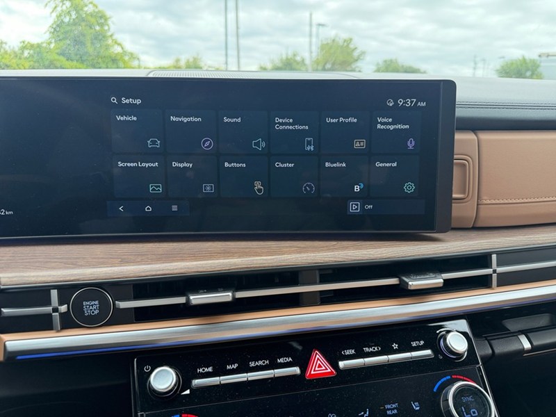 2025 Hyundai Santa Fe Luxury AWD