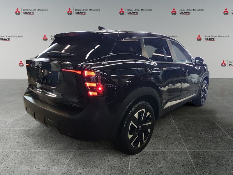 2025 Nissan Kicks SV AWD