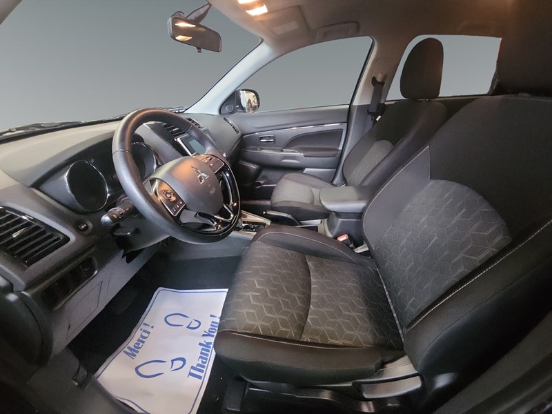 2024 Mitsubishi RVR SE AWC