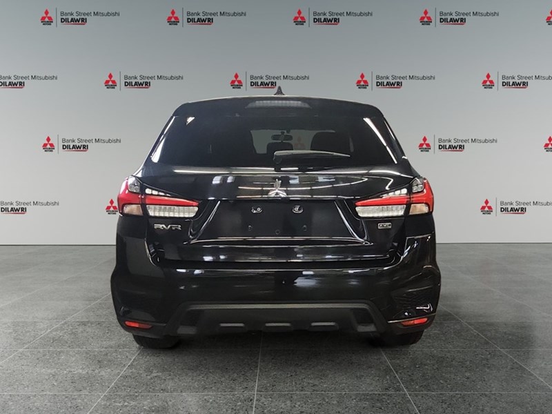 2024 Mitsubishi RVR SE AWC