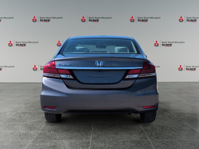 2015 Honda Civic 4dr Auto LX