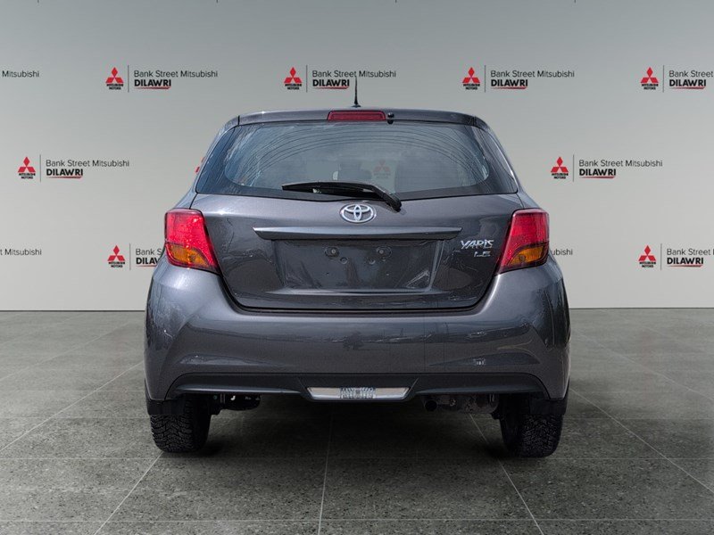 2017 Toyota Yaris 5dr HB Auto LE