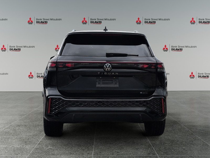 2025 Volkswagen Tiguan Highline R-Line 4MOTION