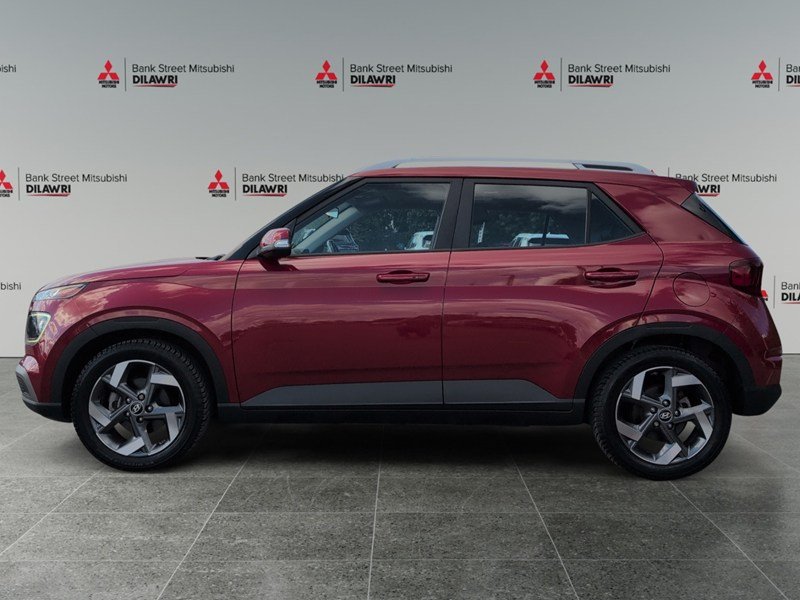 2020 Hyundai Venue Ultimate w/Black Interior IVT