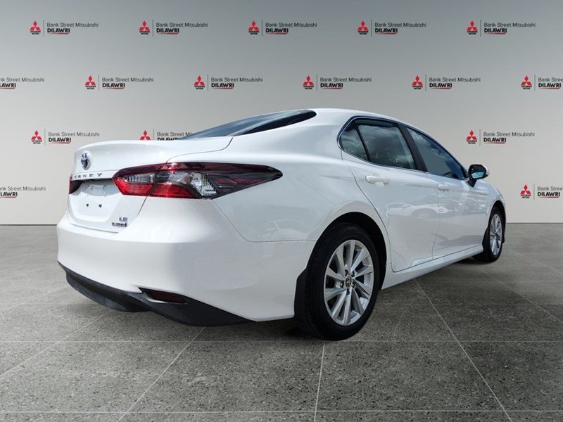 2023 Toyota Camry Hybrid Hybrid LE Auto