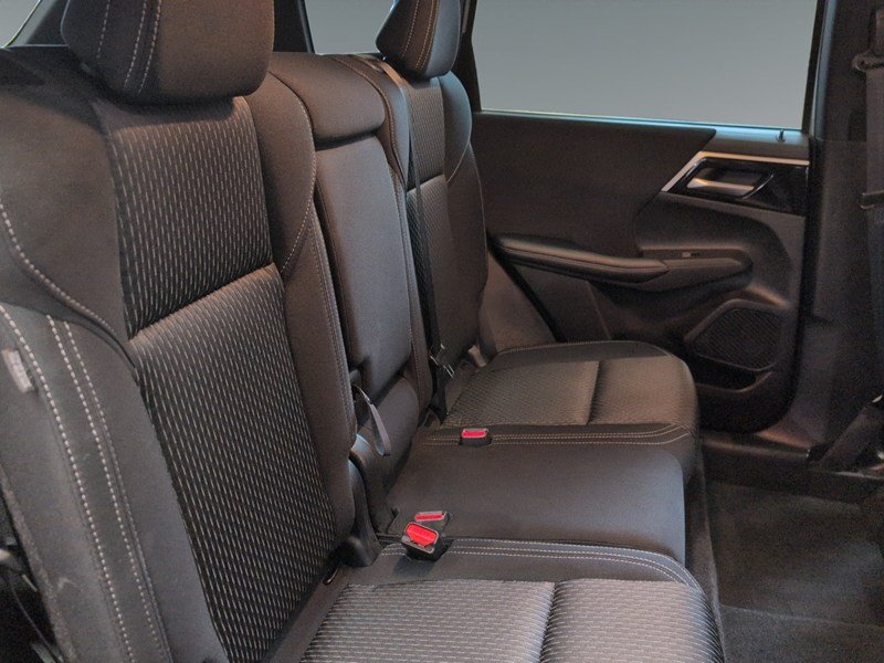 2024 Mitsubishi Outlander ES S-AWC