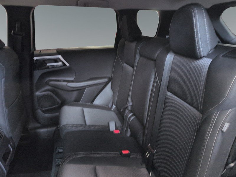 2024 Mitsubishi Outlander ES S-AWC