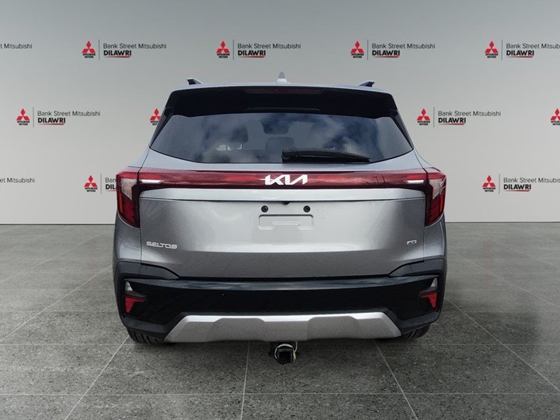 2024 Kia Seltos EX AWD