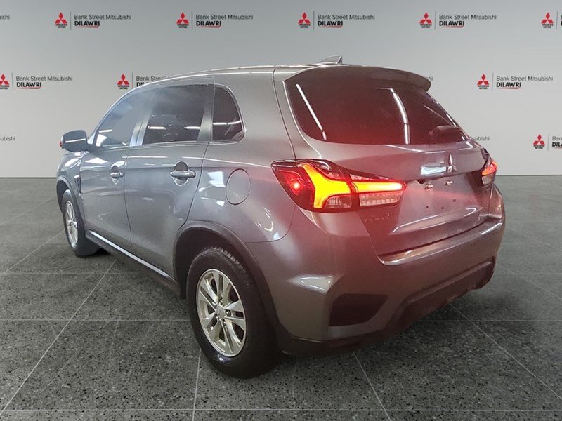 2024 Mitsubishi RVR SE AWC