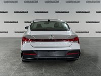 2025 Hyundai Elantra Preferred IVT