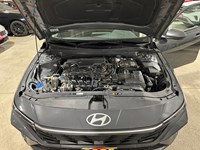 2025 Hyundai Elantra Preferred IVT w/Tech Pkg