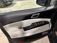 2024 Kia Carnival SX FWD