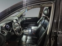 2017 Nissan Pathfinder 4WD 4dr Platinum