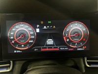 2025 Hyundai Elantra Luxury IVT