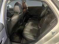 2025 Hyundai Elantra Luxury IVT