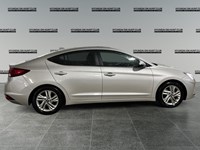 2020 Hyundai Elantra Preferred w/Sun & Safety Package IVT