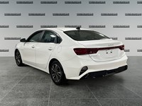 2024 Kia Forte EX IVT