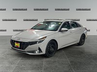 2023 Hyundai Elantra Luxury IVT w/Two-Tone Interior