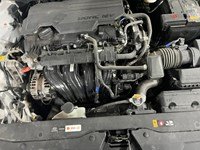 2023 Hyundai Elantra Luxury IVT w/Two-Tone Interior